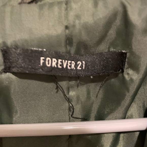 forever 21 camo jacket - Picture 3 of 3